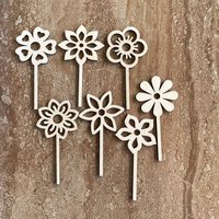 Wooden flower cupcake toppers, handmade in sets of 14 or 28 for party decor